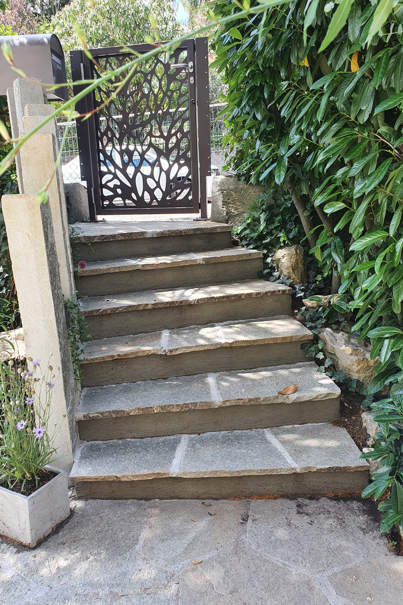 escalier en pierre natuerlle (h)